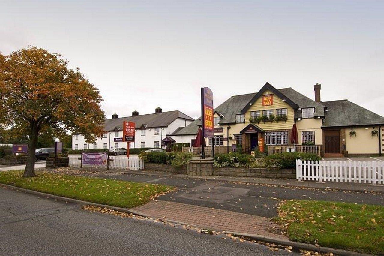 Premier Inn Premier Inn Wirral Greasby ภายนอก รูปภาพ